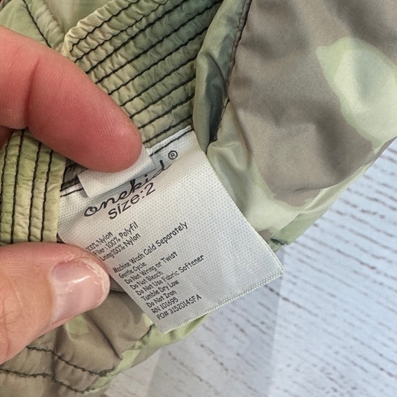 Bundle of 3 Toddler Kids boys Sweaters + puffy vest -2T Carter's Cat & Jack - Picture 16 of 16